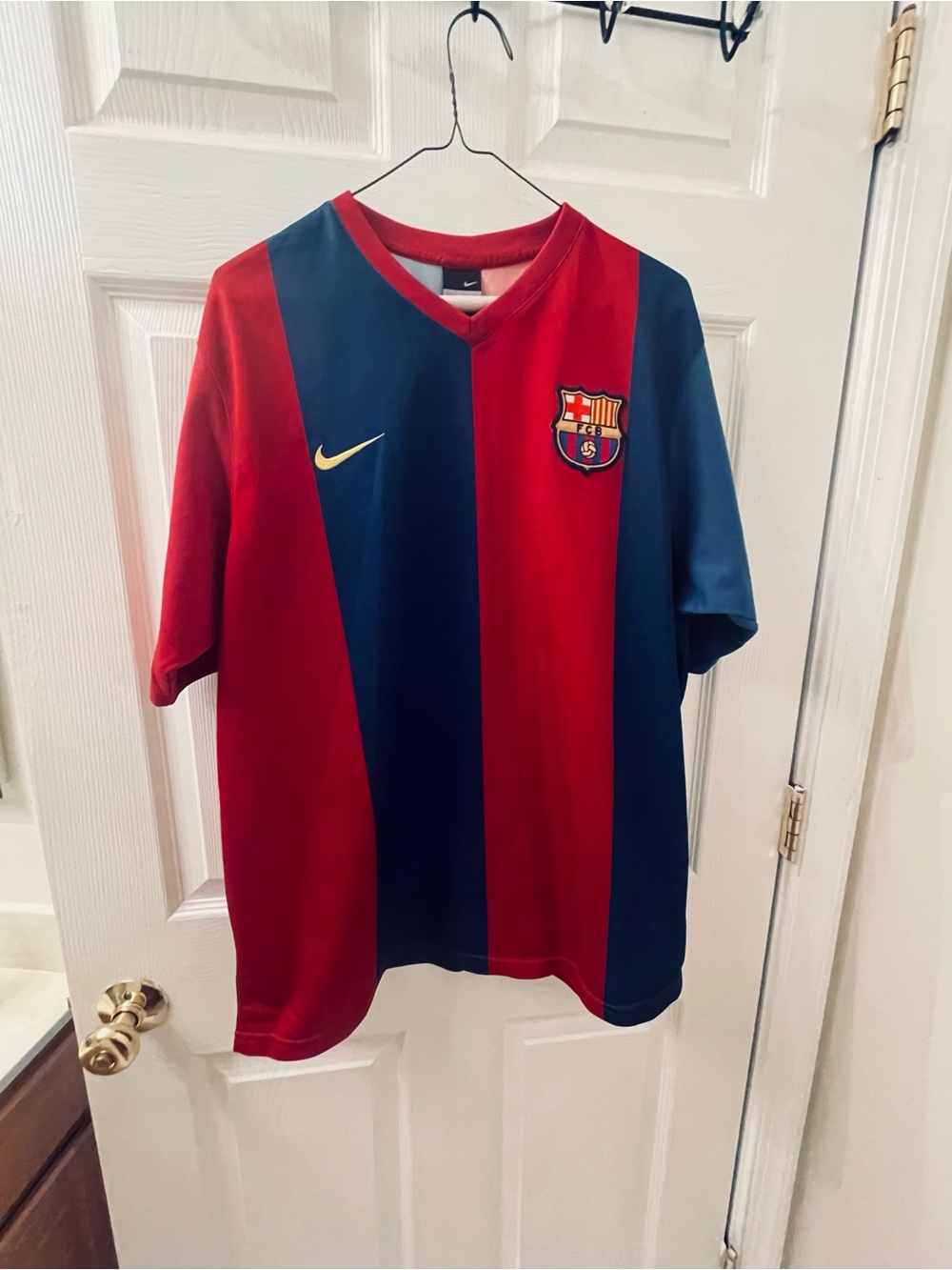 Vintage FC Barcelona Soccer Jersey - Nike - Red Blue Crewneck -XL - World Cup